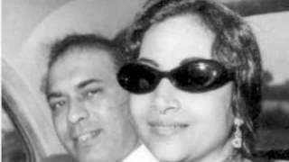 Poster dono jaha ke malik lyrics – geeta ghosh roy chowdhuri