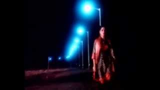 Poster chalti nahin insaan ki