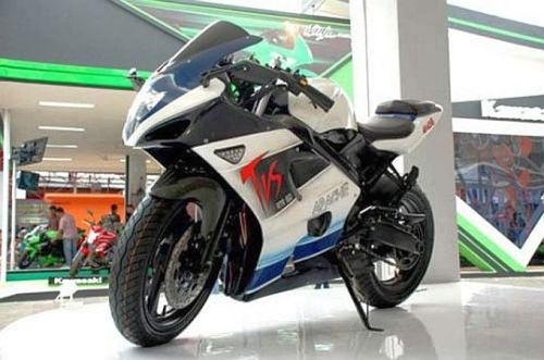 TVS-Apache-RTR-250-2014-Launch-Date-Price-and-Features-Axomlive
