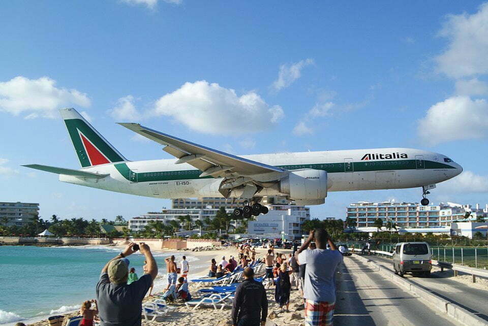 9 of the most unique airports in the world you must know 8 The Princess Juliana International Airport
