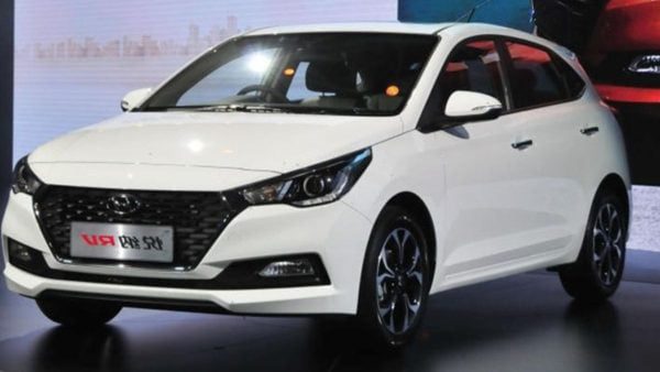 Hyundai i20 Facelift Launch Date, Price and Review
