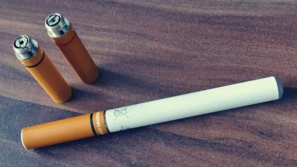 A Study on Smoking and E-Cigarette Usage