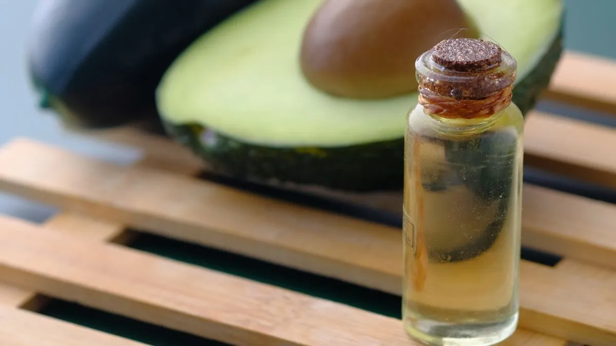 Avocado oil is one of the best oils for helping you burn more fat