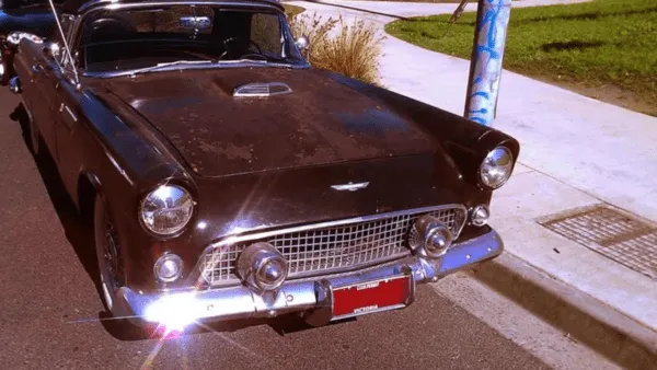 Ford Thunderbird (1955-1957): The Essence of 1950s American Culture