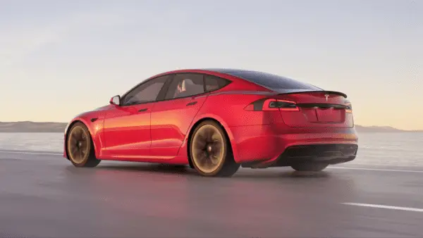 Tesla Model S Revolutionizing Electric Luxury 2