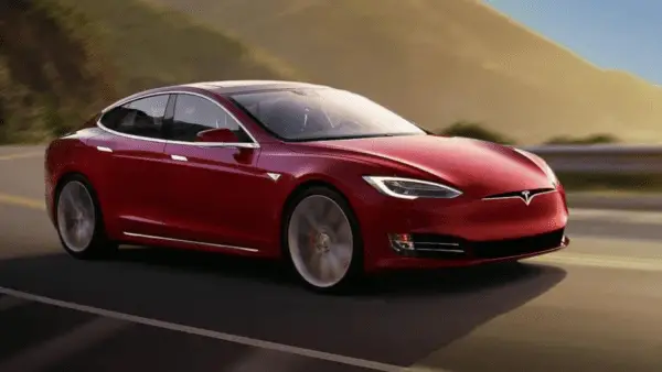 Tesla Model S Revolutionizing Electric Luxury 3
