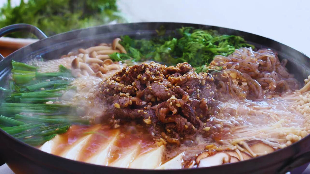 Top 10 South Korean Recipes: A Culinary Journey to Delight Your Taste Buds 11 Bulgogi Jeongol - Beef Hot Pot