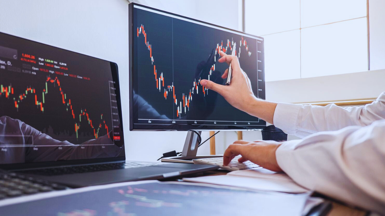 Crypto Technical Analysis: Unlocking the Secrets of Digital Currency Trends 4 The Art of Chart Analysis